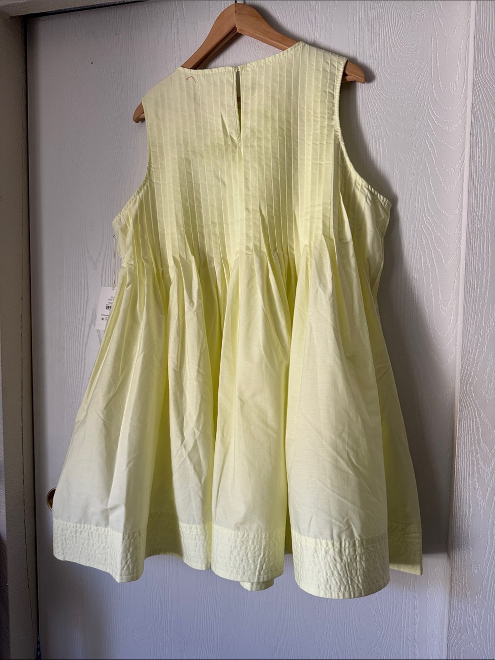 Sleeveless Pintuck Cotton Dress in Pale Yellow - Picture 4 of 5